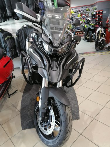 Bukócső Benelli TRK702 